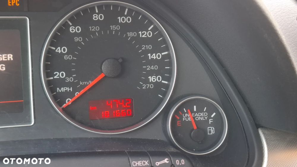 Audi A4 Avant 2.0 T FSI quattro - 5