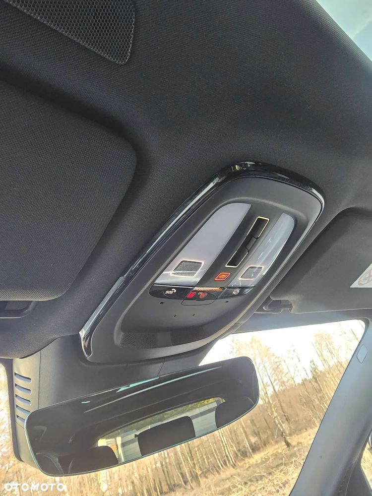 Volvo V90 Cross Country B4 D AWD Ultimate - 35