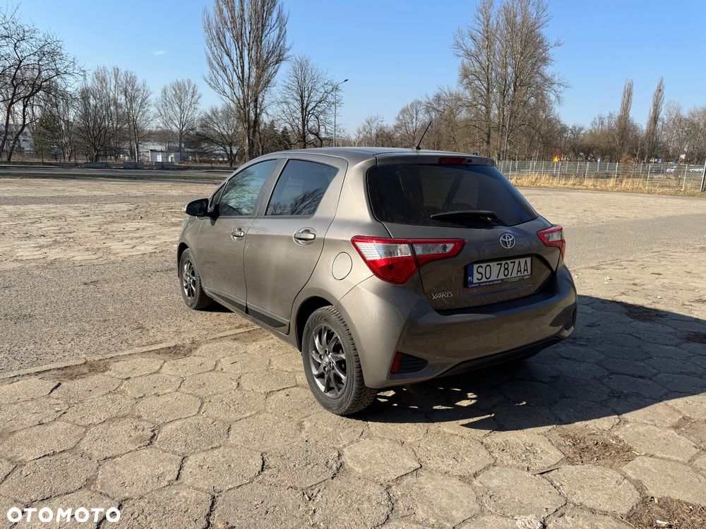 Toyota Yaris 1.5 Life - 5
