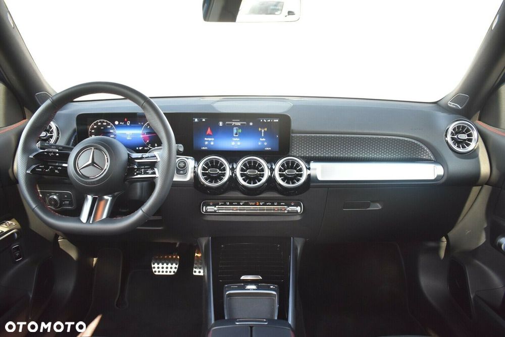 Mercedes-Benz GLB 200 d AMG Line 8G-DCT - 6