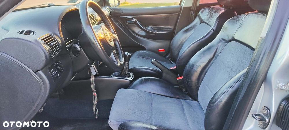 Seat Leon 1.8T Top Sport - 12