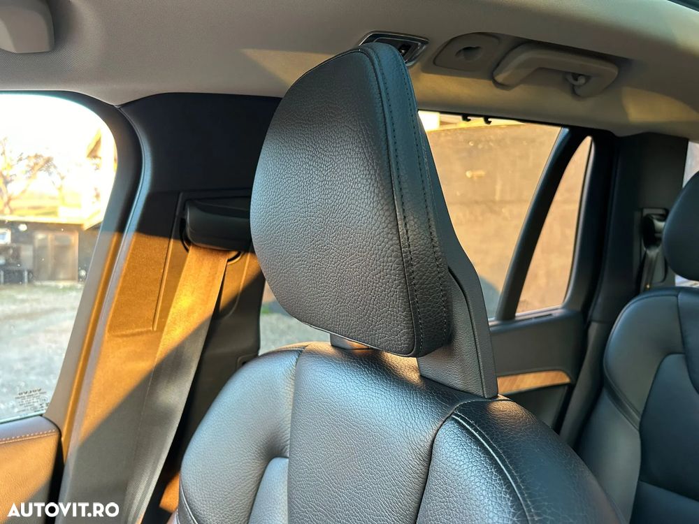 Volvo XC 90 B5 MHEV AWD 7 locuri Inscription - 31