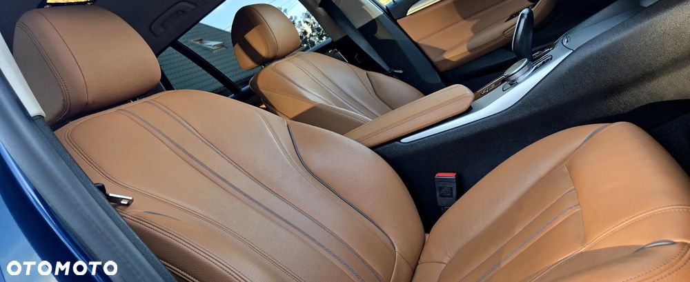 BMW Seria 5 520d Luxury Line - 12