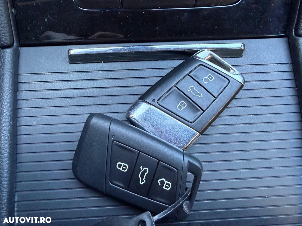 Skoda Superb 2.0 TDI DSG L&K - 17