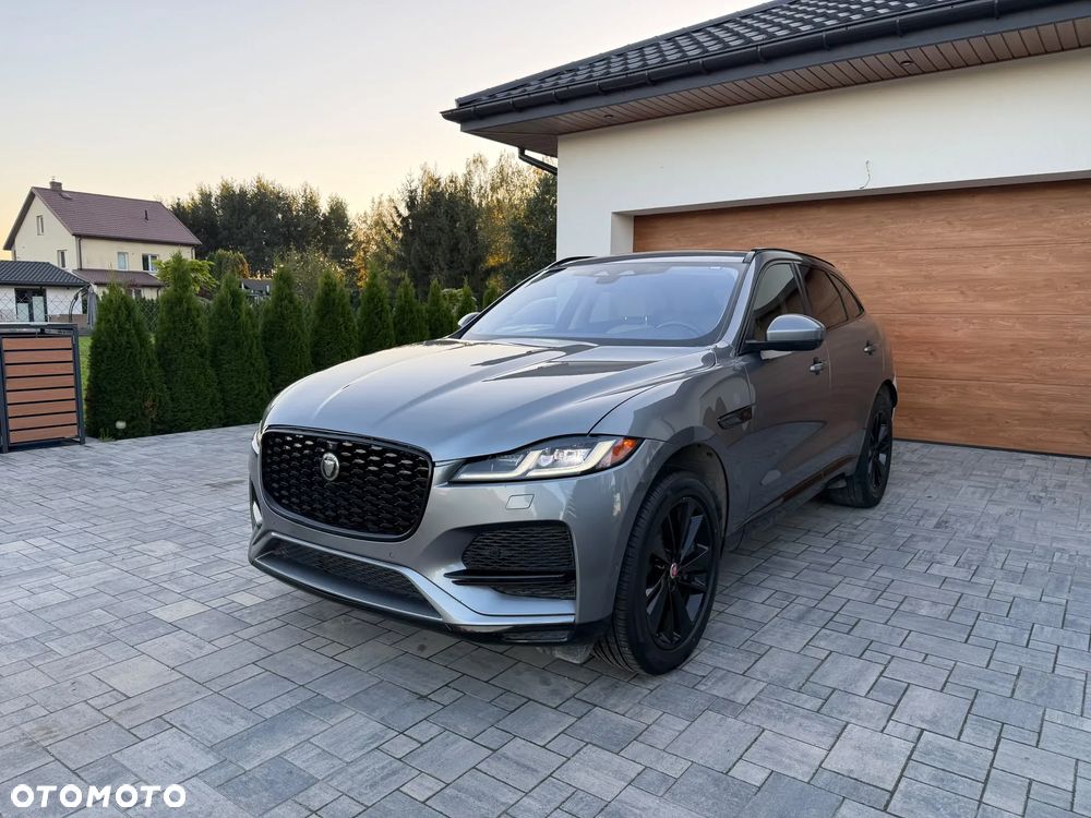 Jaguar F-Pace