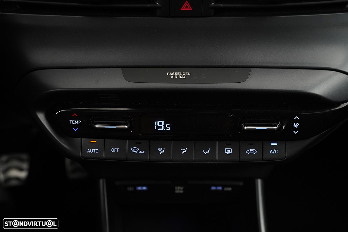 Hyundai Bayon 1.0 T-GDI Premium - 14