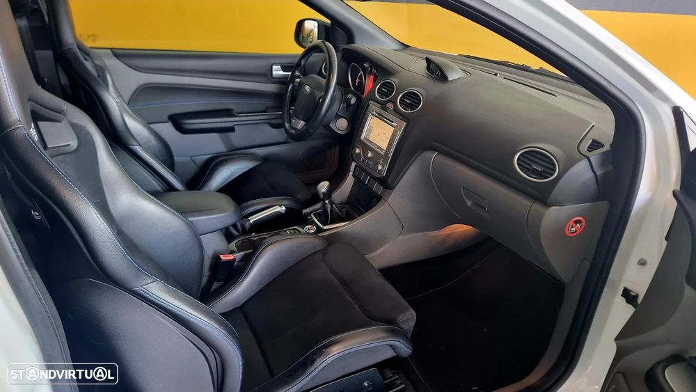 Ford Focus 2.5 RS - 7
