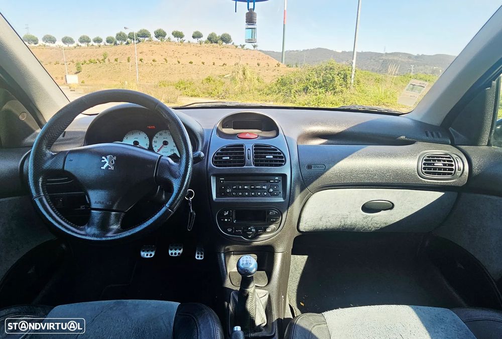 Peugeot 206 1.6 GTi - 6