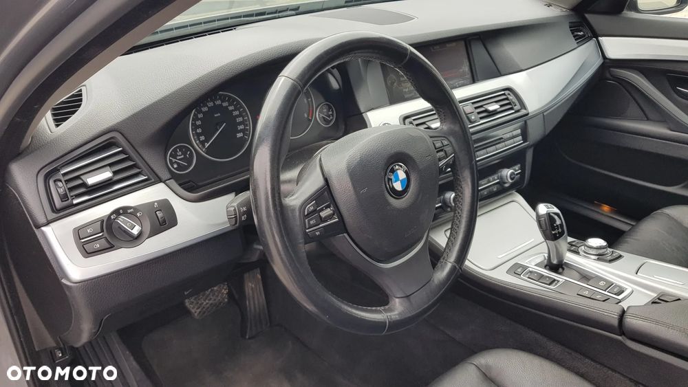 BMW Seria 5 - 12
