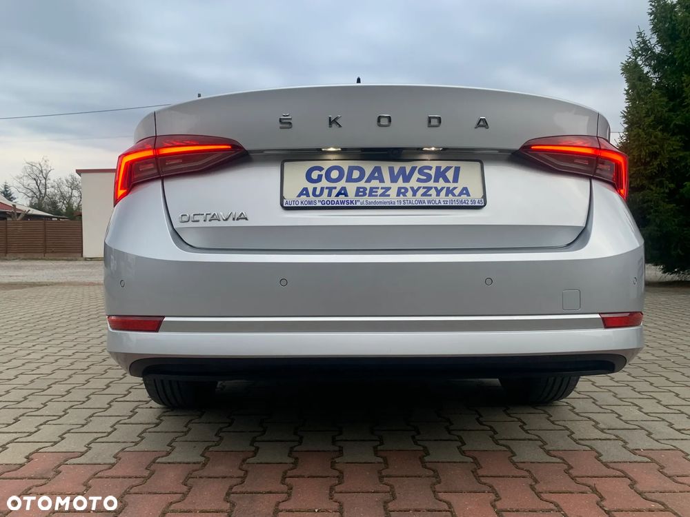 Skoda Octavia 1.5 TSI ACT Ambition - 8
