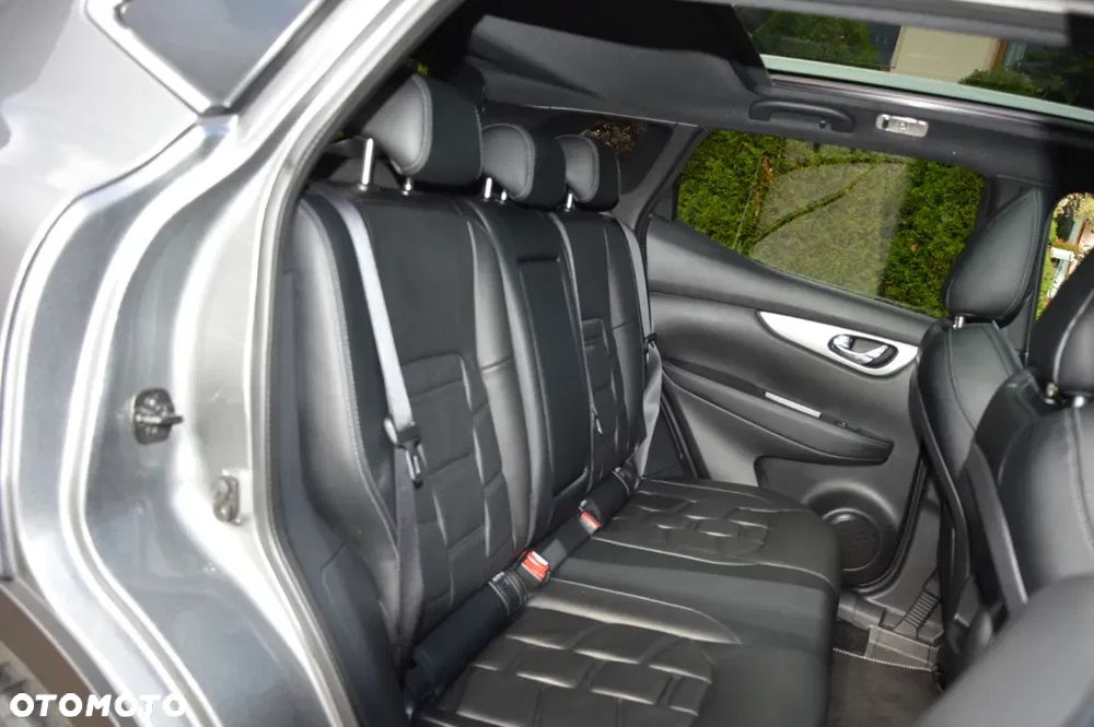 Nissan Qashqai 1.3 DIG-T DCT TEKNA+ - 26
