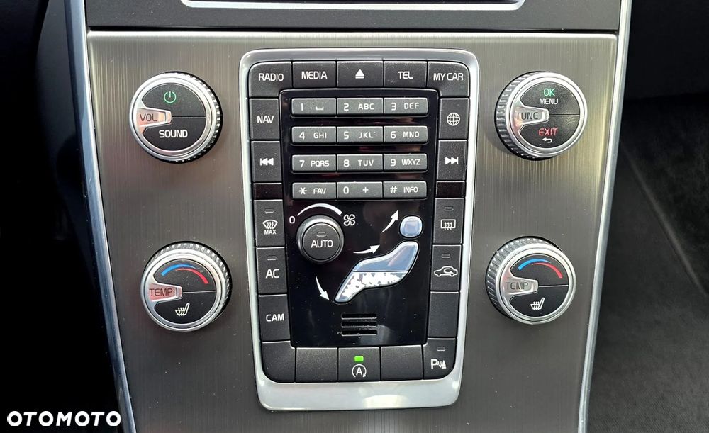 Volvo V60 - 25
