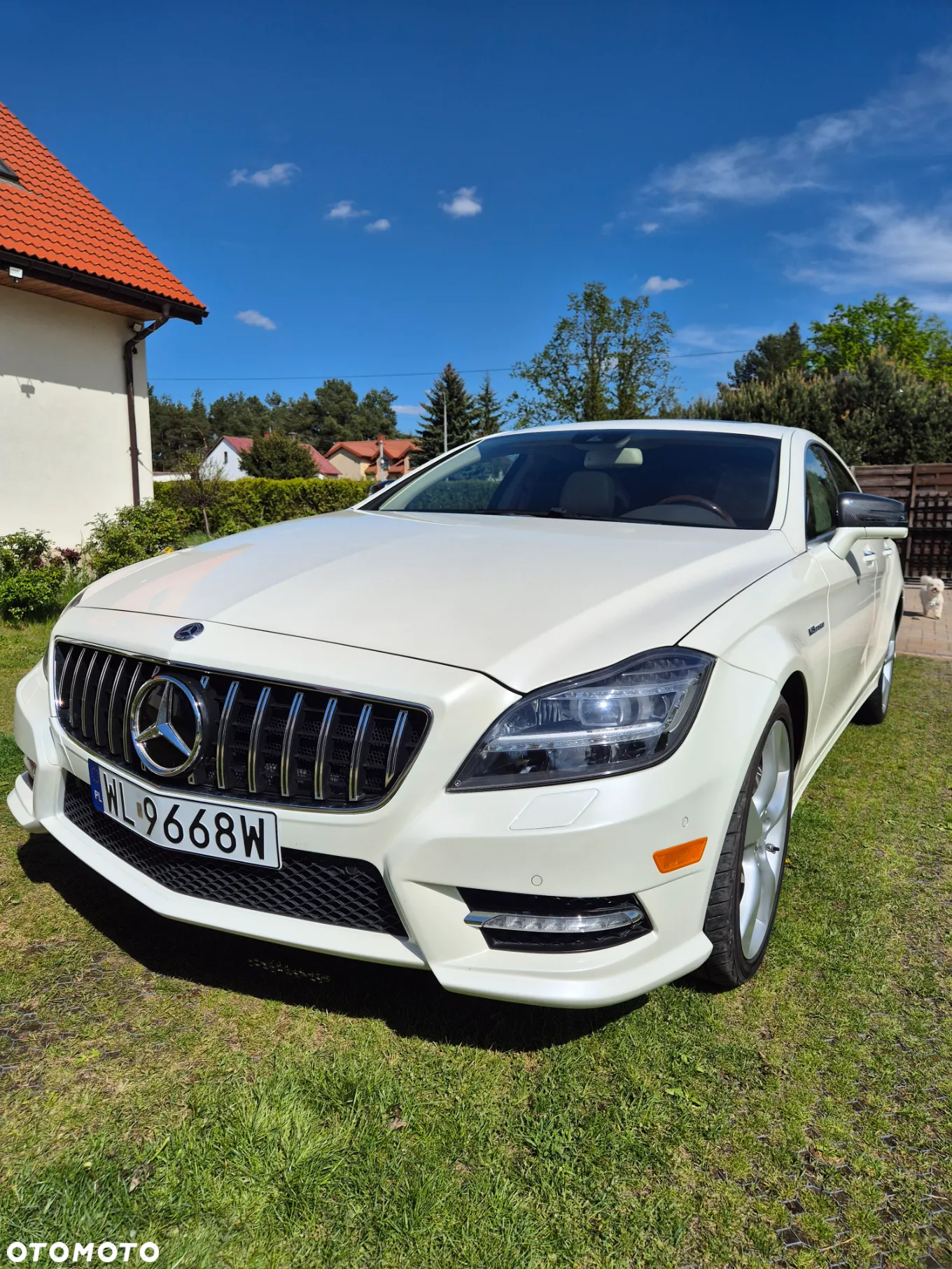 Mercedes-Benz CLS - 9