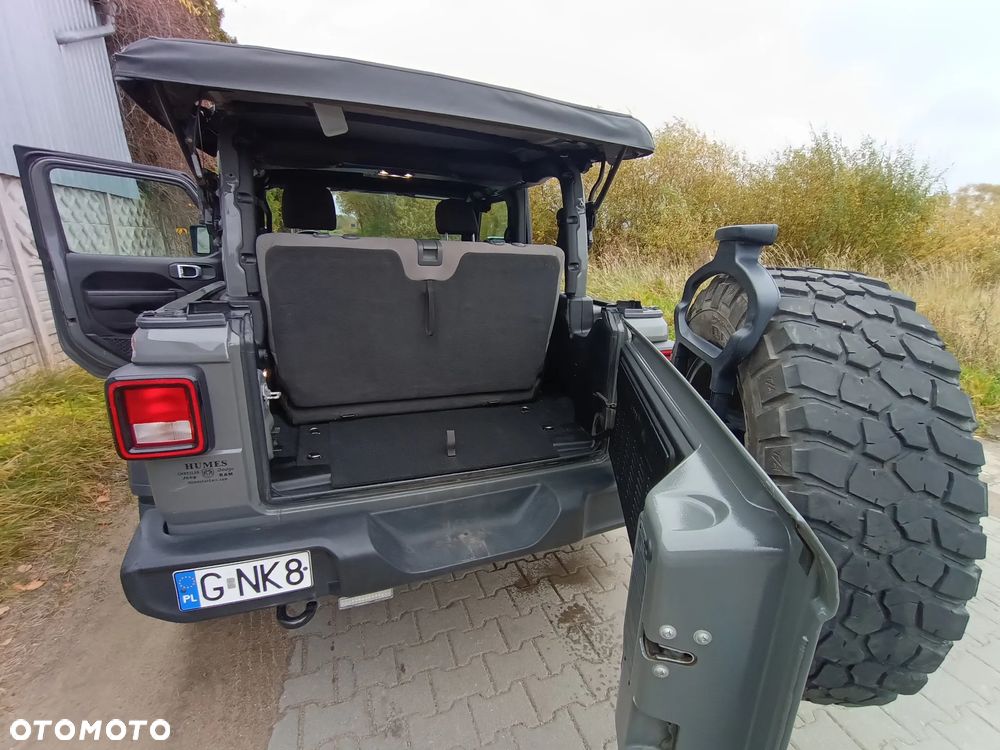 Jeep Wrangler - 7