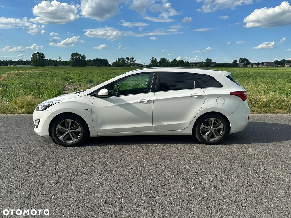 Hyundai i30 1.4 BlueDrive Classic - 8