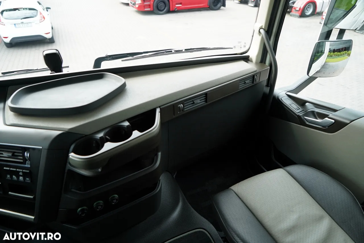 Volvo FH 500 / XXL / 2024 / I-PARK COOL / PIELE / I-SHIFT / CONTRACT DE REPARAȚIE POST-SERVICE / IMPORTAT - 25
