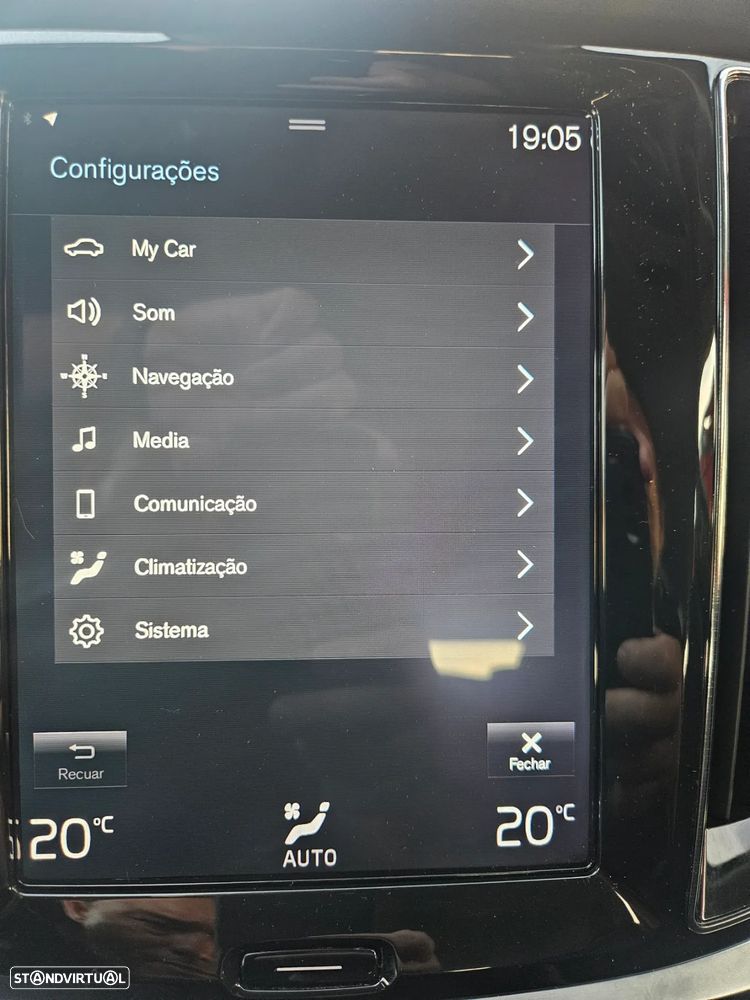 Volvo V60 2.0 D3 Momentum - 32