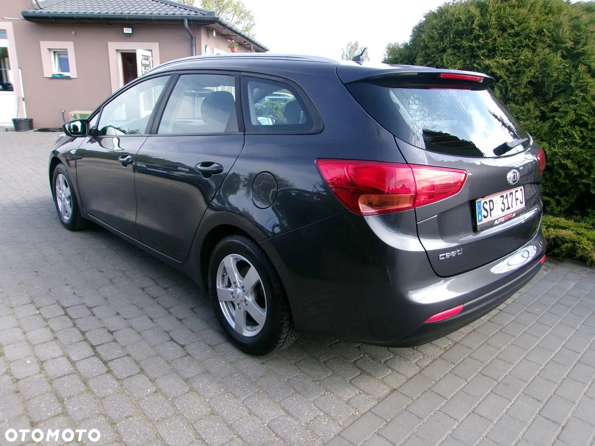 Kia Ceed - 3