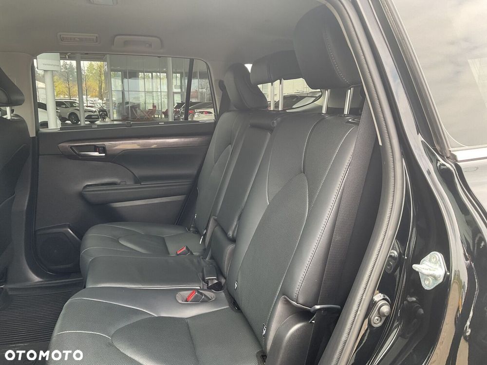 Toyota Highlander - 11
