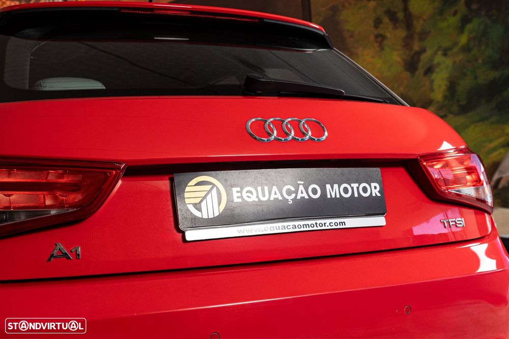 Audi A1 1.2 TFSI Attraction - 9