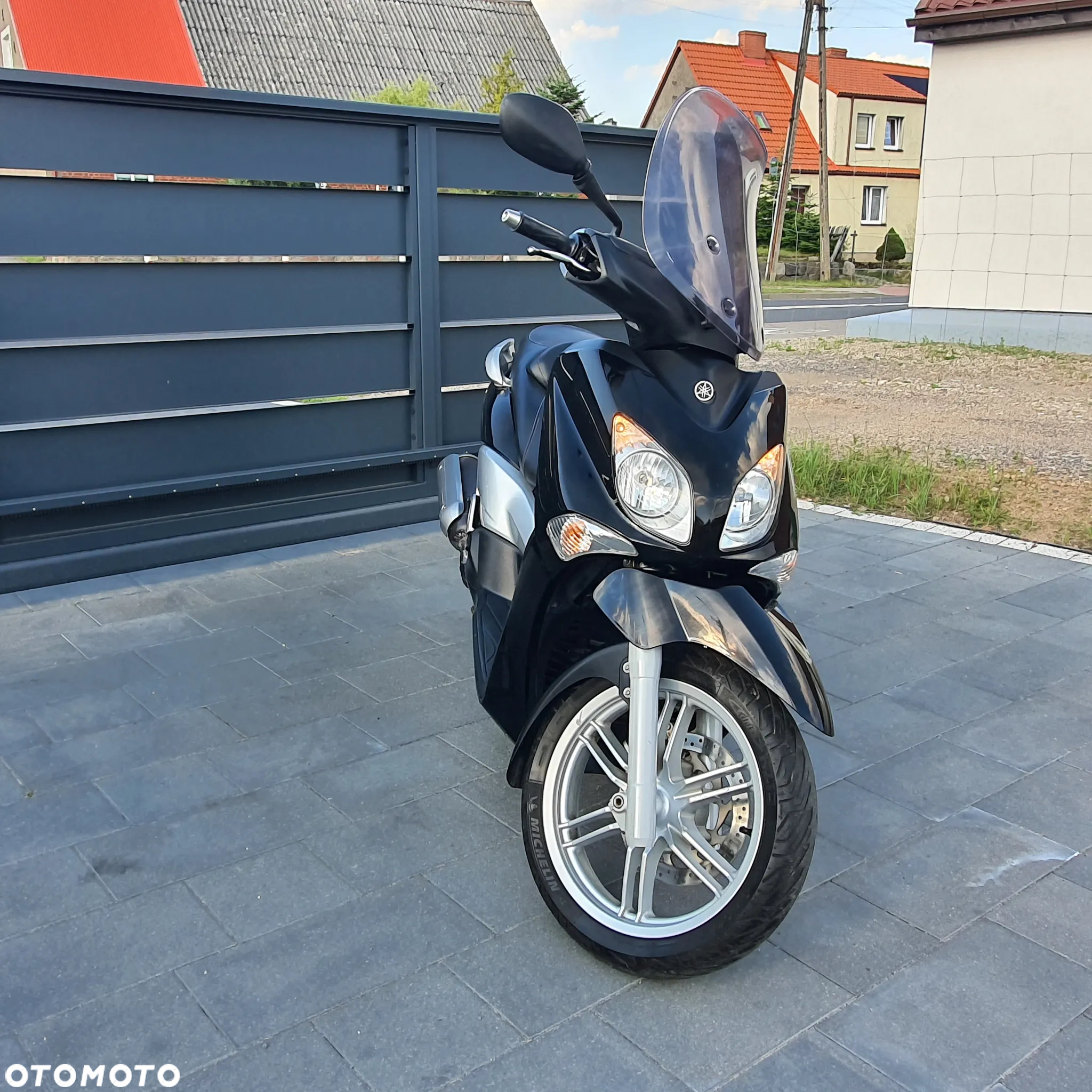 Yamaha MBK - 9