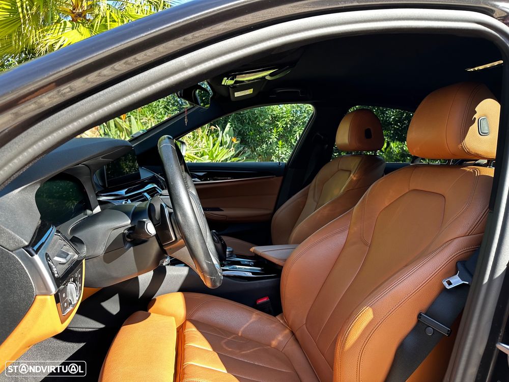 BMW 530 e iPerformance - 16