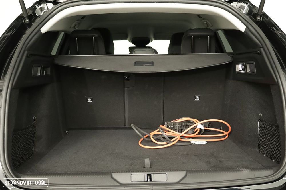 Peugeot 308 SW 1.6 Hybrid Allure e-EAT8 - 22