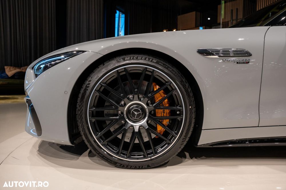 Mercedes-Benz SL - 17