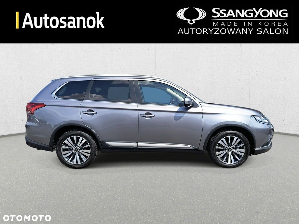 Mitsubishi Outlander 2.0 Instyle SDA 4WD CVT - 4