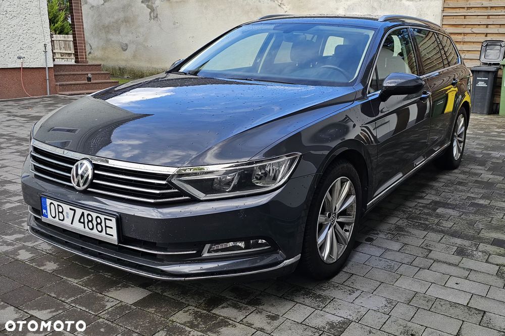 Volkswagen Passat 1.6 TDI SCR DSG Comfortline - 8