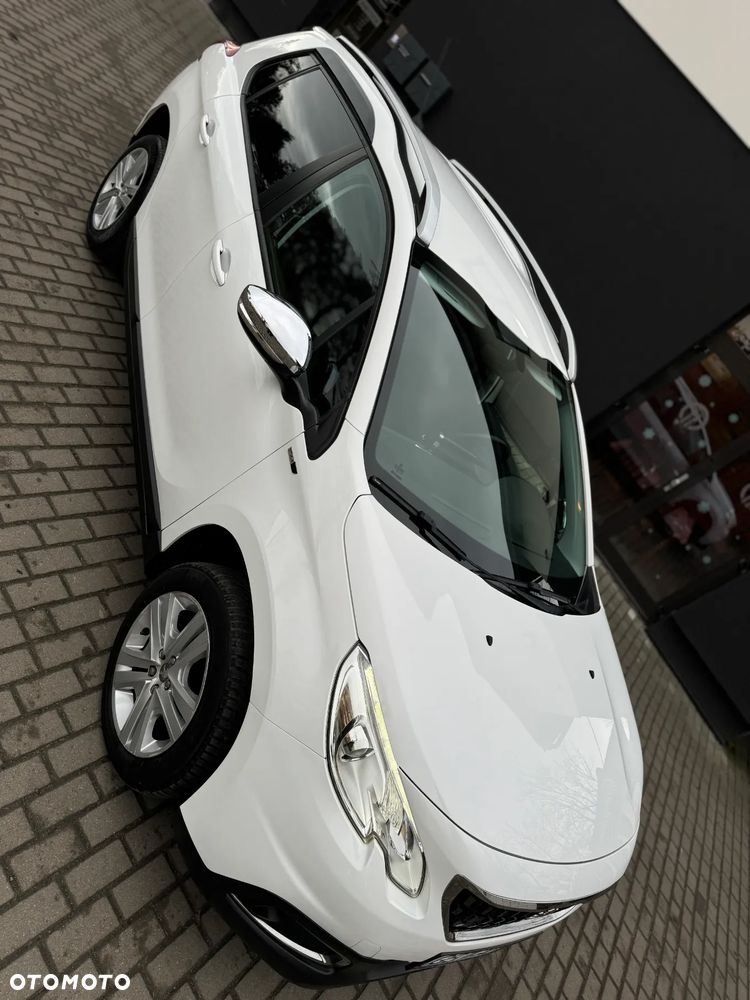 Peugeot 2008 1.6 BlueHDi Style - 15