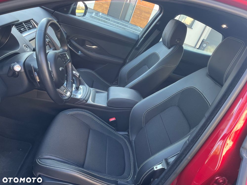 Jaguar E-Pace 2.0 i4D AWD R-Dynamic - 16