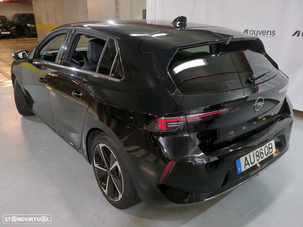 Opel Astra 1.5 D Elegance - 2