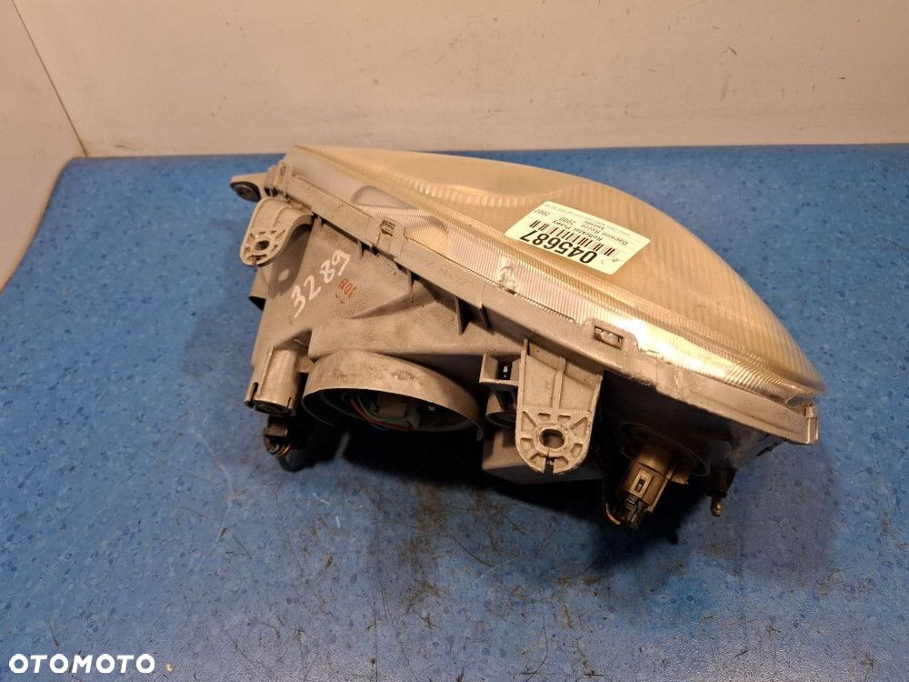 DAEWOO REZZO REFLEKTOR PRAWY - 6