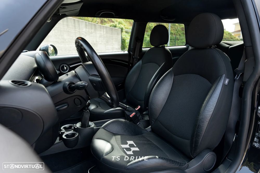 MINI 3 Portas Cooper S - 8