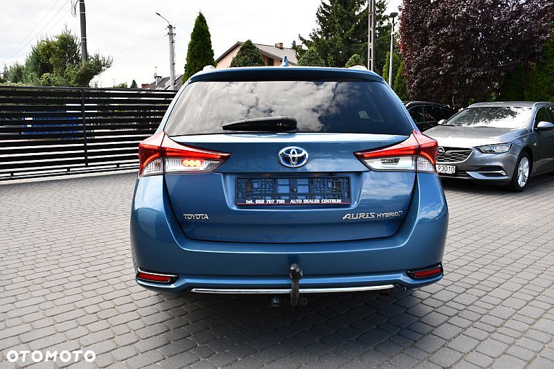 Toyota Auris 1.8 HSD Prestige - 31