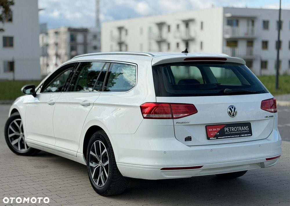 Volkswagen Passat - 7