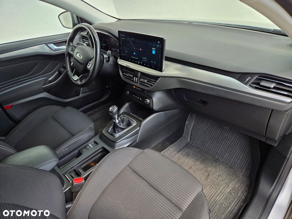 Ford Focus - 10