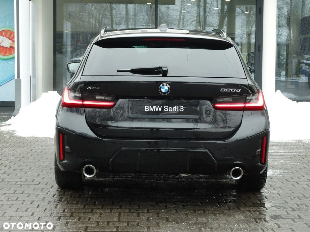 BMW Seria 3 320d xDrive M Sport - 4