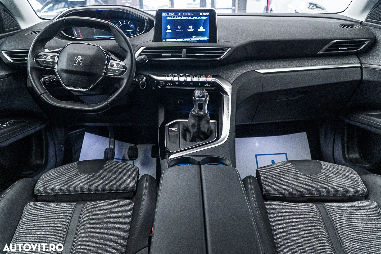 Peugeot 3008 1.2 PureTech 130 BVM6 Allure Pack - 31
