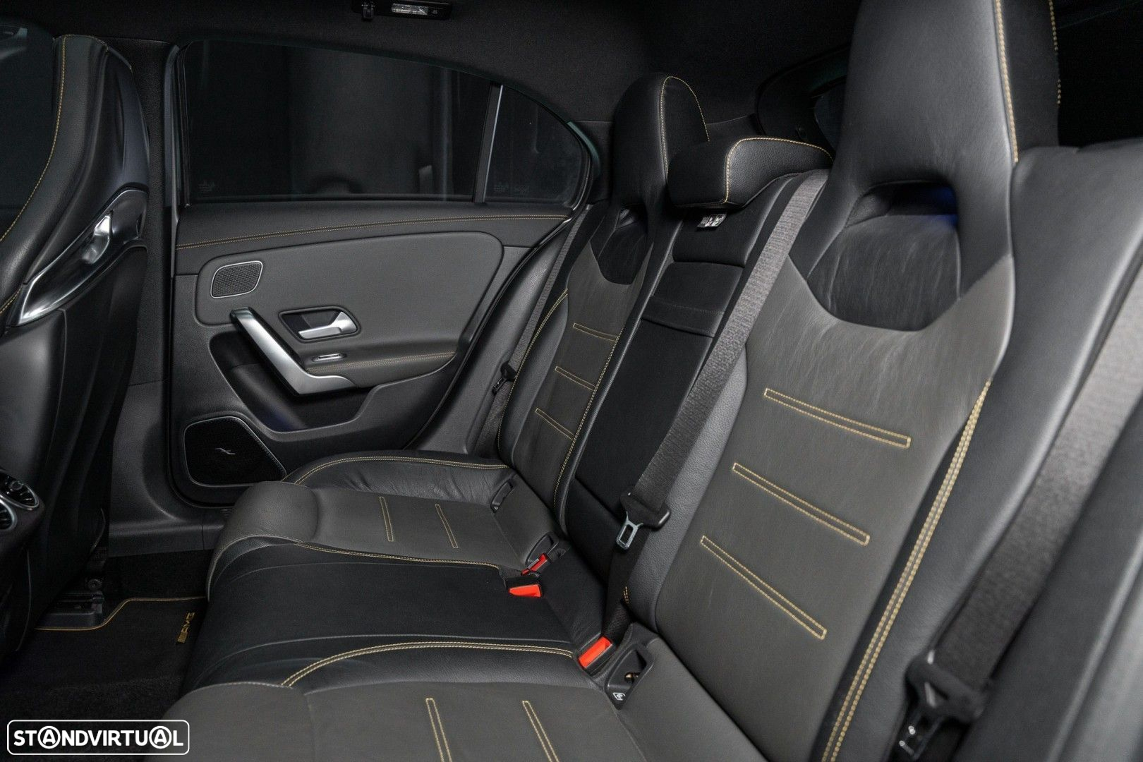 Mercedes-Benz A 45 AMG S 4Matic+ - 9