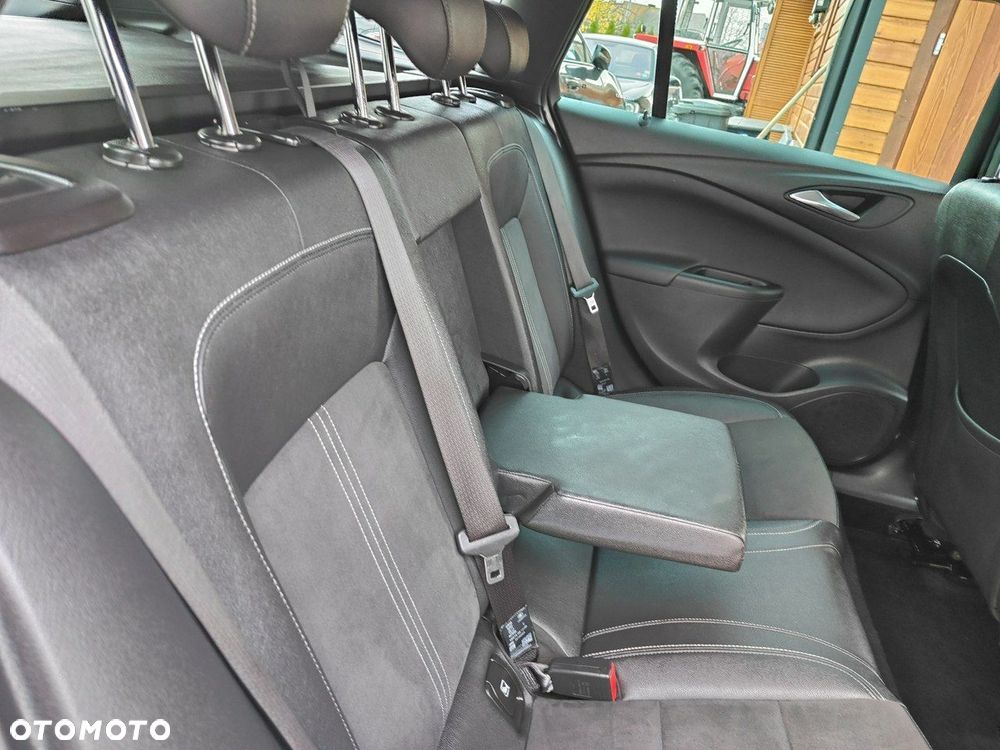 Opel Astra 1.4 Turbo Start/Stop Automatik Business - 24