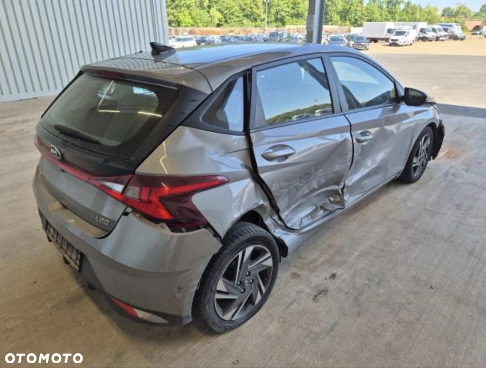 Hyundai i20 - 2