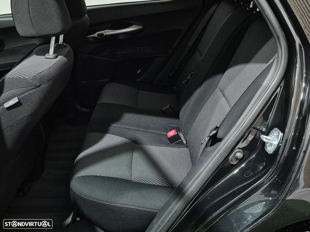 Toyota Auris 1.33 VVT-i Sol - 23