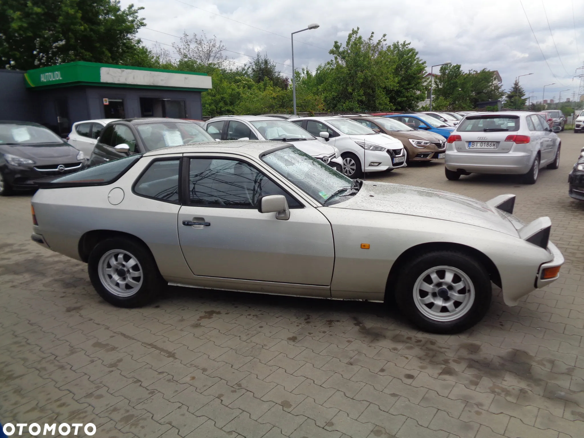 Porsche 924 Standard - 4