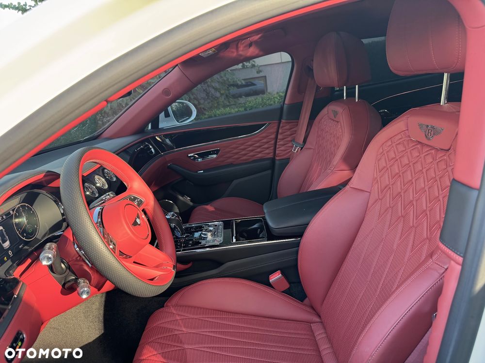 Bentley Flying Spur - 17