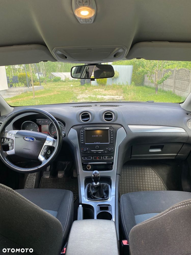 Ford Mondeo 1.6 TDCi ECOnetic Ambiente Plus - 3