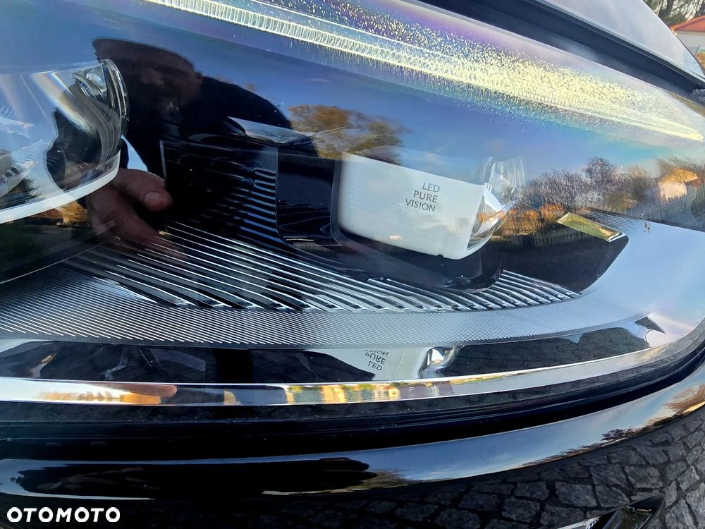 Renault Megane ENERGY TCe 130 LIMITED - 22