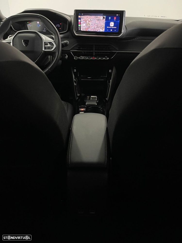 Peugeot 2008 1.2 Hybrid Allure e-DCS6 - 26