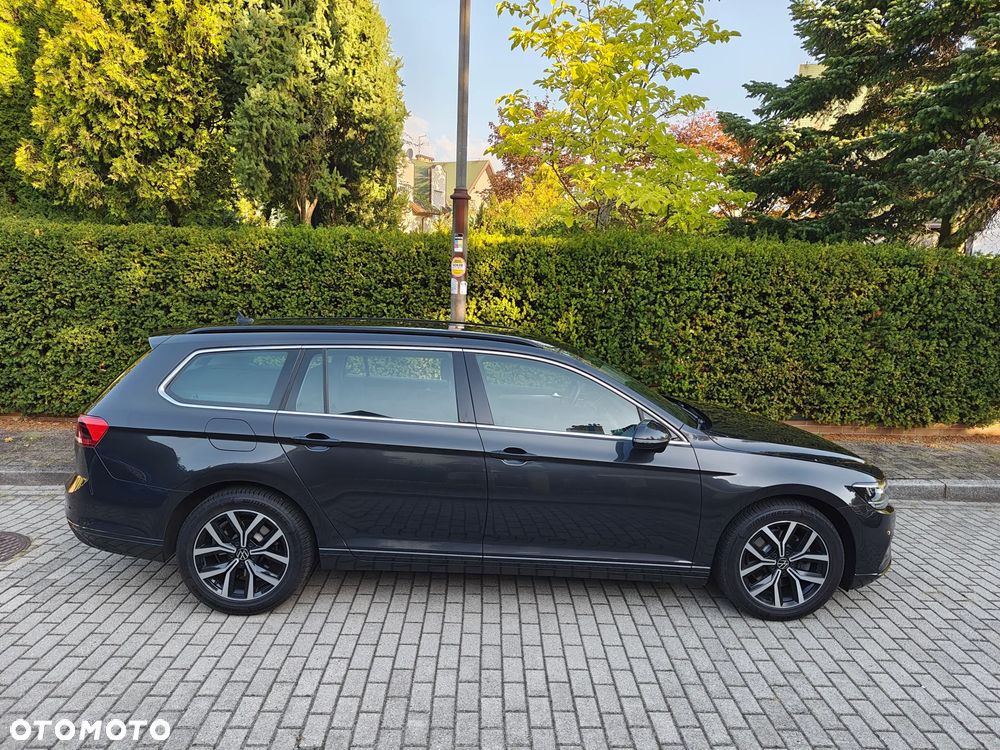 Volkswagen Passat - 10